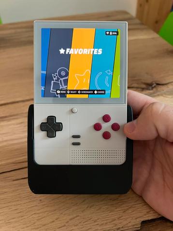 Retroid Pocket Classic Grip + Screenprotector beschikbaar voor biedingen