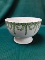 Franse schaal op een voet., Ophalen of Verzenden