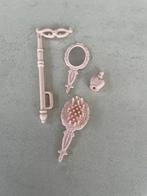 Barbie poppen meubelen accessoires schoentjes kleertjes, Ophalen of Verzenden, Gebruikt, Barbie