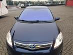 Toyota Auris 1.8 Full Hybrid 136PK 5D CVT 2013 Blauw, Auto's, 136 pk, Zwart, 4 cilinders, Blauw