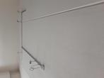 Rails met 4 spots (verschuifbaar), Ophalen, Zo goed als nieuw, Metaal of Aluminium, Plafondspot of Wandspot