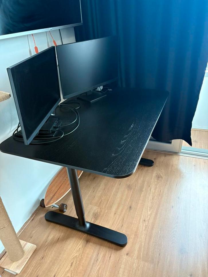 IKEA BEKANT desk zwart – excellent condition, Huis en Inrichting, Bureaus, Zo goed als nieuw, Ophalen of Verzenden