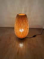 Leuke lamp - Staat is goed!, Huis en Inrichting, Lampen | Tafellampen, Ophalen, Gebruikt, Hout, Minder dan 50 cm