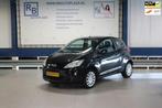 Ford Ka 1.2 Titanium / Airco / BLACK ! ! !, Voorwielaandrijving, Gebruikt, 1242 cc, 4 cilinders