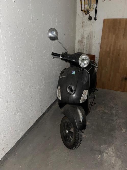 Scooter, Fietsen en Brommers, Snorfietsen en Snorscooters, Gebruikt, Vespa, Benzine, Ophalen