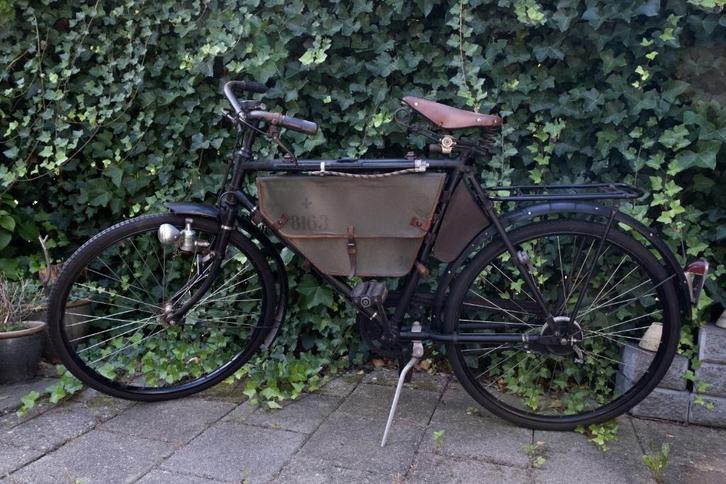 Zwitserse Legerfiets Jaren 40, Fietsen en Brommers, Fietsen | Oldtimers, Jaren '40, Ophalen
