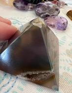 Druzy Agate Pyramid Tower, Verzenden