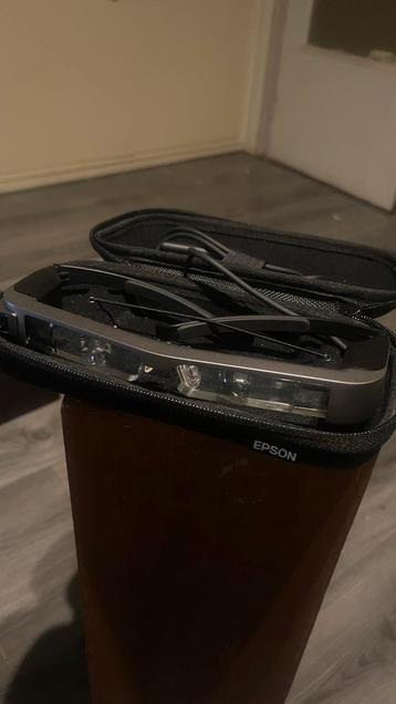 EPSON Moverio BT-300 beschikbaar voor biedingen