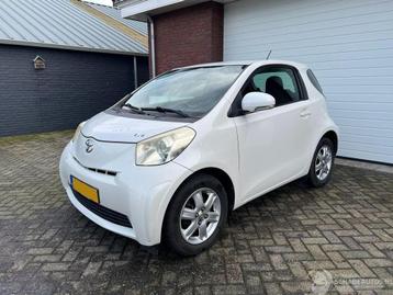 Toyota iQ 1.0 VVTi Aspiration Airco (bj 2010) beschikbaar voor biedingen