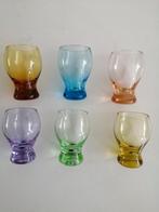 retro glas, 6 gekleurde Retro glaasjes. , Verzamelen, Glas en Borrelglaasjes, Ophalen of Verzenden, Zo goed als nieuw, Bierglas