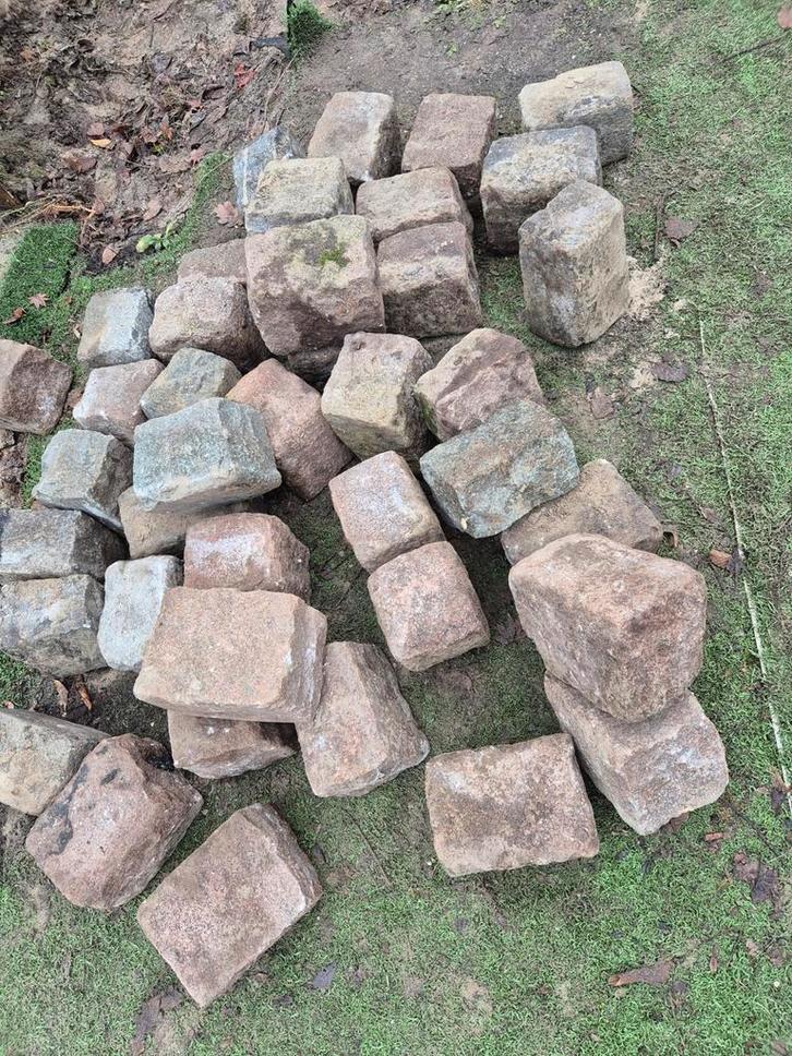 40 Stuks Gebruikte Keien, Tuin en Terras, Tegels en Klinkers, Gebruikt, Klinkers, Natuursteen, Minder dan 5 m², Ophalen