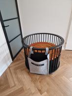 Zwarte ronde box met kleed en speelgoedzak, Ophalen, Gebruikt, Boxkleed