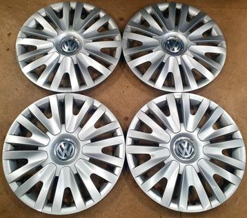 ORIGINELE VW 15INCH WIELDOPPEN  beschikbaar voor biedingen
