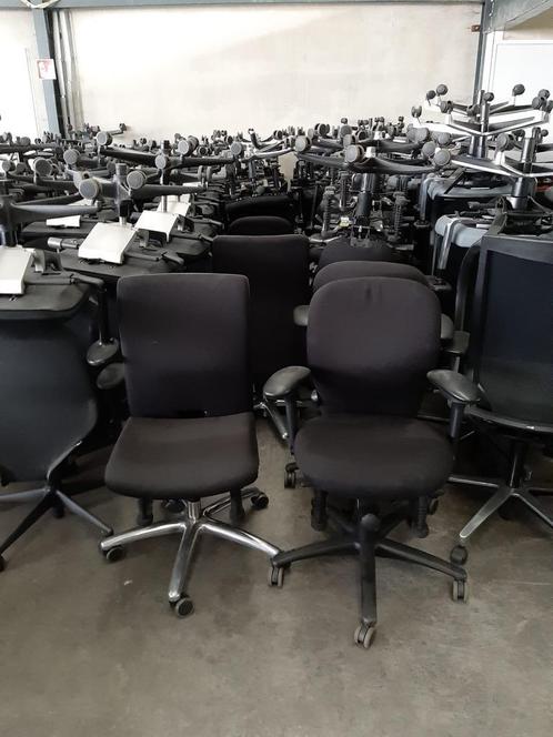 Partij bureaustoelen Bio Swing - Gebruikt - circa 32 stuks, Huis en Inrichting, Bureaustoelen, Gebruikt, Bureaustoel, Zwart, Ophalen of Verzenden