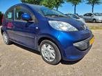 Peugeot 107 1.0-12V XS 5-DEURS NIEUWE APK KETTING, Voorwielaandrijving, 68 pk, Origineel Nederlands, Bedrijf