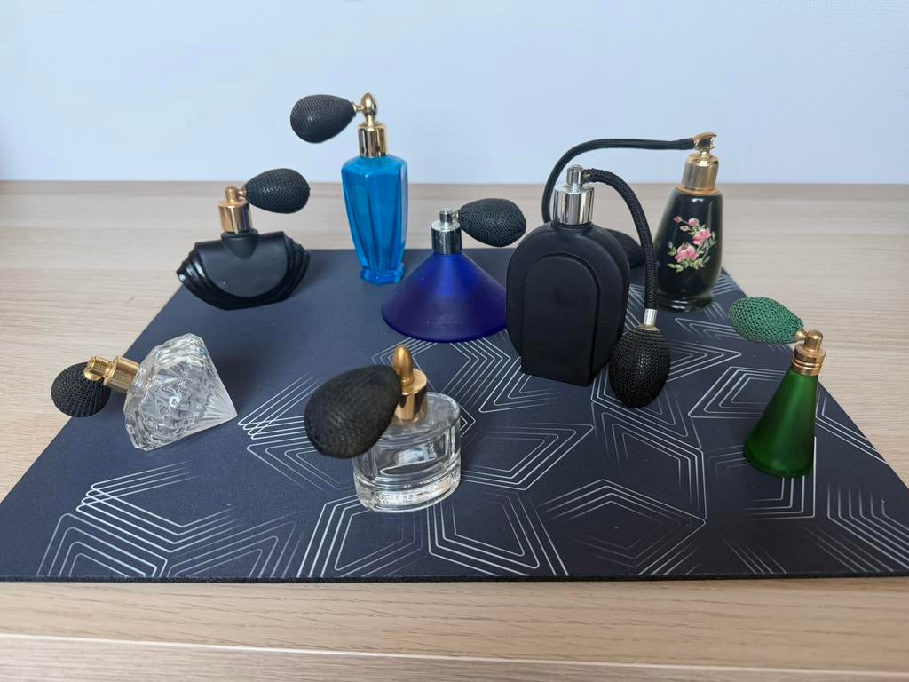 Diverse parfumflesjes, Ophalen of Verzenden, Zo goed als nieuw, Parfumfles