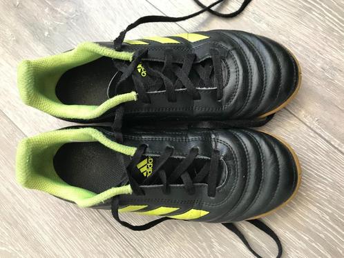Adidas populair schoen Copa maat 35 outdoor/Indoor zwart gro, Kinderen en Baby's, Kinderkleding | Schoenen en Sokken, Gebruikt