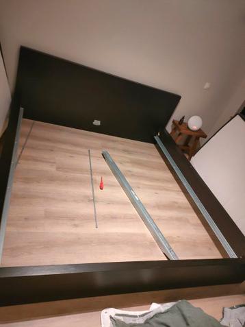 Bed ombouw Malm Ikea 180x200 zwart bruin - afbeelding 2
