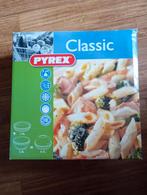 2 nieuwe ovenschalen Pyrex Classic., Huis en Inrichting, Keuken | Potten en Pannen, Ophalen, Nieuw, Glas, Overige typen
