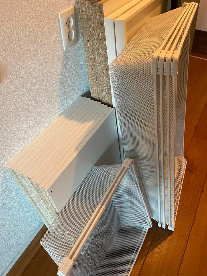 PAX IKEA Komplement onderdelen om drie kasten te vullen, Huis en Inrichting, Kasten | Kledingkasten, Gebruikt, Minder dan 100 cm