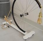Fietswiel Vloer/Tafellamp en/of decoratie in huis/werkplaats, Ophalen, Zo goed als nieuw, Hout, 50 tot 75 cm