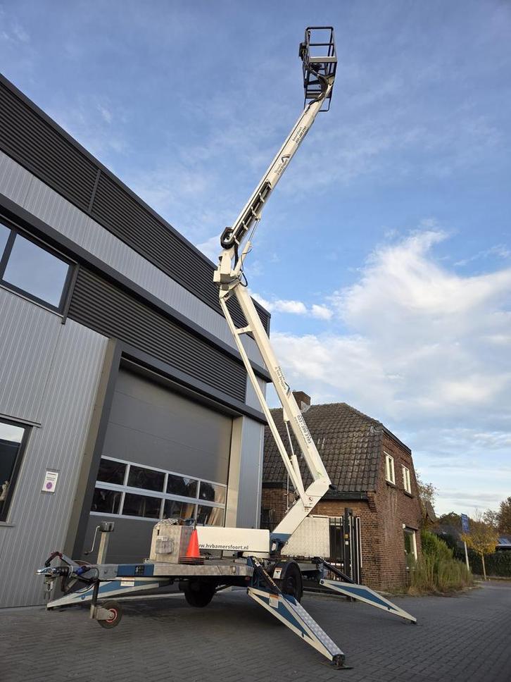Nifty 170 HDE 17 meter Hoogwerker-Kubota diesel / accu, Zakelijke goederen, Machines en Bouw | Liften, Steigers en Ladders, Ophalen