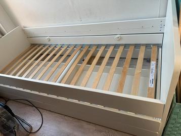 Luröy dubbel bed 90x200cm met uitschuifbed en 2x lade beschikbaar voor biedingen
