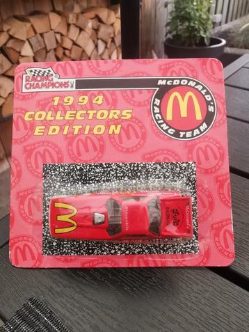 Racing Champions Oldsmobile + Dragster (set van 2) beschikbaar voor biedingen