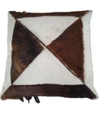 Woonkussen van koehuid, Huis en Inrichting, Woonaccessoires | Kussens, Ophalen of Verzenden, Zo goed als nieuw, Vierkant