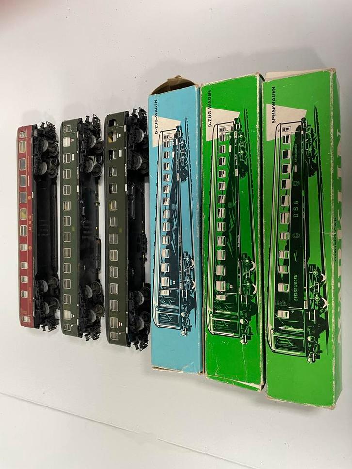 Set van 3 Märklin H0 Wagons 4022 & 4024, Hobby en Vrije tijd, Modeltreinen | H0, Gebruikt, Wagon, Wisselstroom, Märklin, Analoog