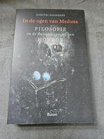 In de ogen van Medusa. Dimitri Goossens, Ophalen of Verzenden, Zo goed als nieuw