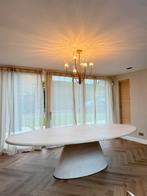 !!!MOET NU WEG!! Mooie betonlook tafel, Ophalen, Zo goed als nieuw, Ovaal, 100 tot 150 cm