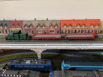 Fleischmann DB 1306 locomotief met 2 wagons. beschikbaar voor biedingen
