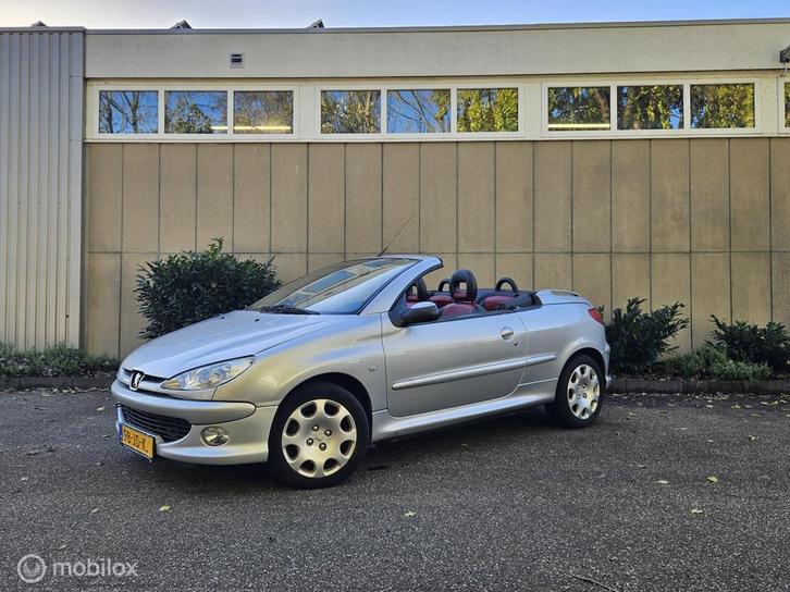 Peugeot 206 CC 1.6-16V AUTOMAAT, Auto's, Peugeot, Bedrijf, Te koop, ABS, Airbags, Alarm, Boordcomputer, Centrale vergrendeling
