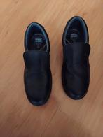 Goede zwarte  werk schoenen met stalen neus maat 44, Werkschoenen, Zo goed als nieuw, Zwart, Ophalen