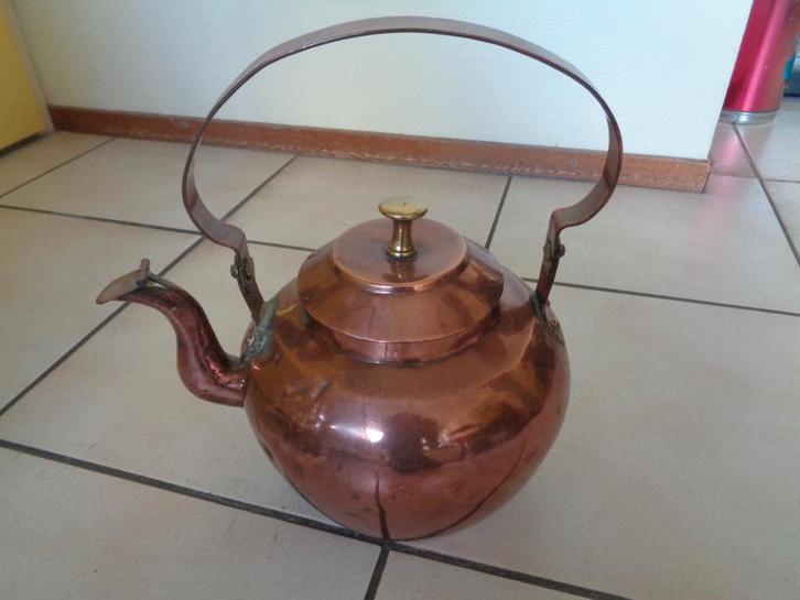 antieke koperen ketel met geelkoperen knop., Antiek en Kunst, Antiek | Koper en Brons, Koper, Ophalen