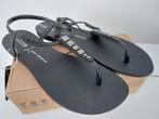 Ipanema teensandaal zwart maat 41/42 nieuw, Slippers, Verzenden, Zwart, Nieuw