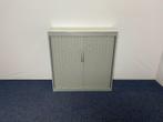Roldeurkast Kembo, aluminium, wit topblad, H123 x B120 cm, Ophalen, Gebruikt