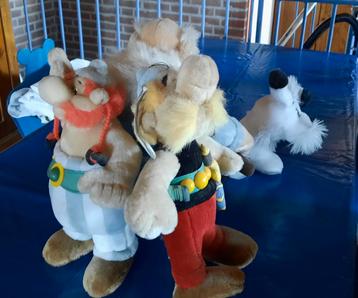 Asterix & Obelix knuffels + Idefix & Nestorix beschikbaar voor biedingen