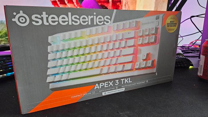 Nieuwe Steelseries Apex 3 TKL - Sealed!, Computers en Software, Toetsenborden, Ophalen