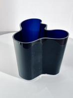 Iittala Aalto vaas 160 mm kobalt blauw, Huis en Inrichting, Woonaccessoires | Vazen, Minder dan 50 cm, Glas, Blauw, Ophalen of Verzenden