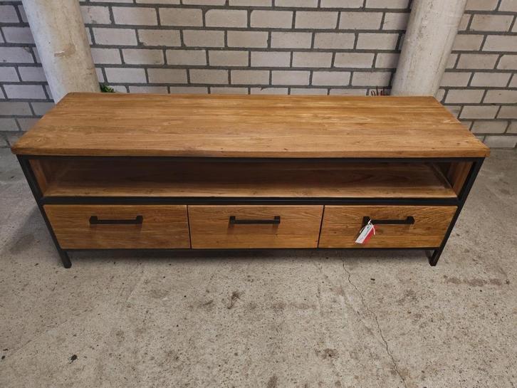 Romaro Rough Teak, Huis en Inrichting, Kasten | Televisiemeubels, Zo goed als nieuw, Minder dan 100 cm, 150 tot 200 cm, 25 tot 50 cm