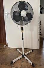Grote staande ventilator verstelbaar in richting en hoogte, Ophalen, Gebruikt, Statiefventilator