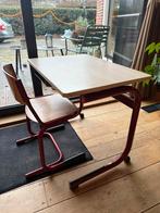 GRATIS Schooltafel + stoel, Ophalen, Gebruikt, Tafel(s) en Stoel(en)