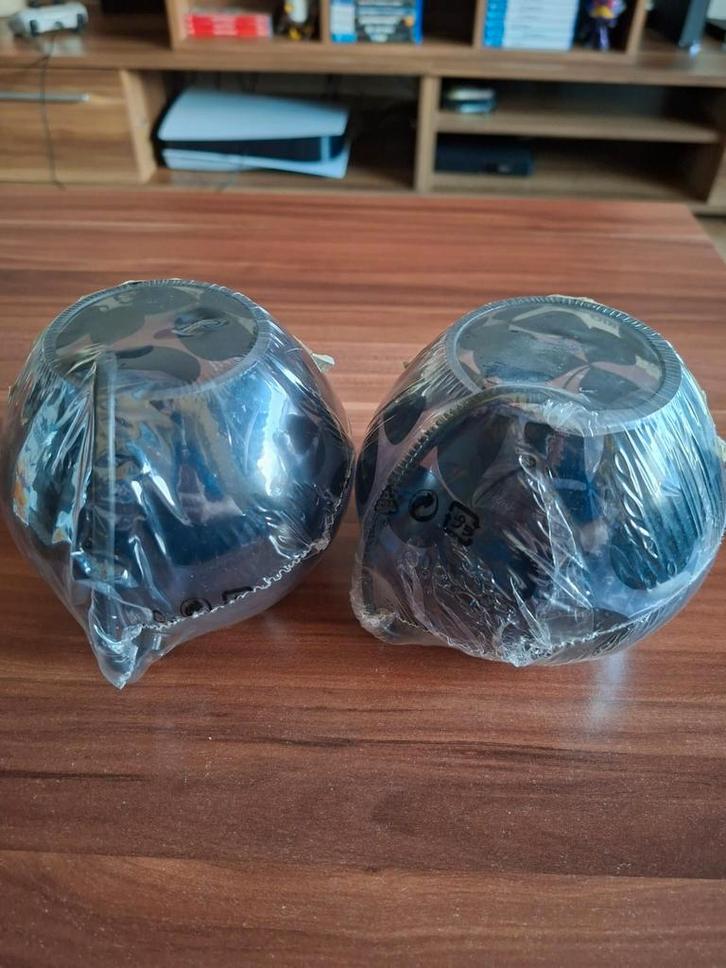 Vintage Ikea Knubbig bol lampjes met zwarte bloemen *nieuw*, Huis en Inrichting, Lampen | Tafellampen, Nieuw, Minder dan 50 cm