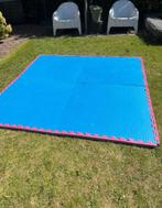 Turnset: Valmat, Trampoline, Airtrack, Turnbalk, Speelmat, Ophalen, Gebruikt, Armen, Fitnessmat