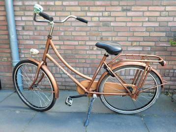 Omafiets 26 inch wielen 49 cm frame izgst verlichting  slot  beschikbaar voor biedingen