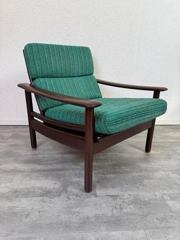 Deense fauteuil- jaren'60 beschikbaar voor biedingen