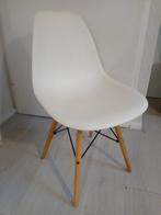 DSW eetkamerstoel, Ophalen, Gebruikt, Wit, Eén