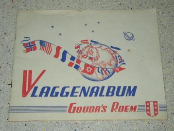 Vlaggenalbum van de gehele Wereld deel 1 Plaatjesalbum beschikbaar voor biedingen